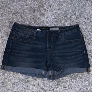 dark blue jean shorts